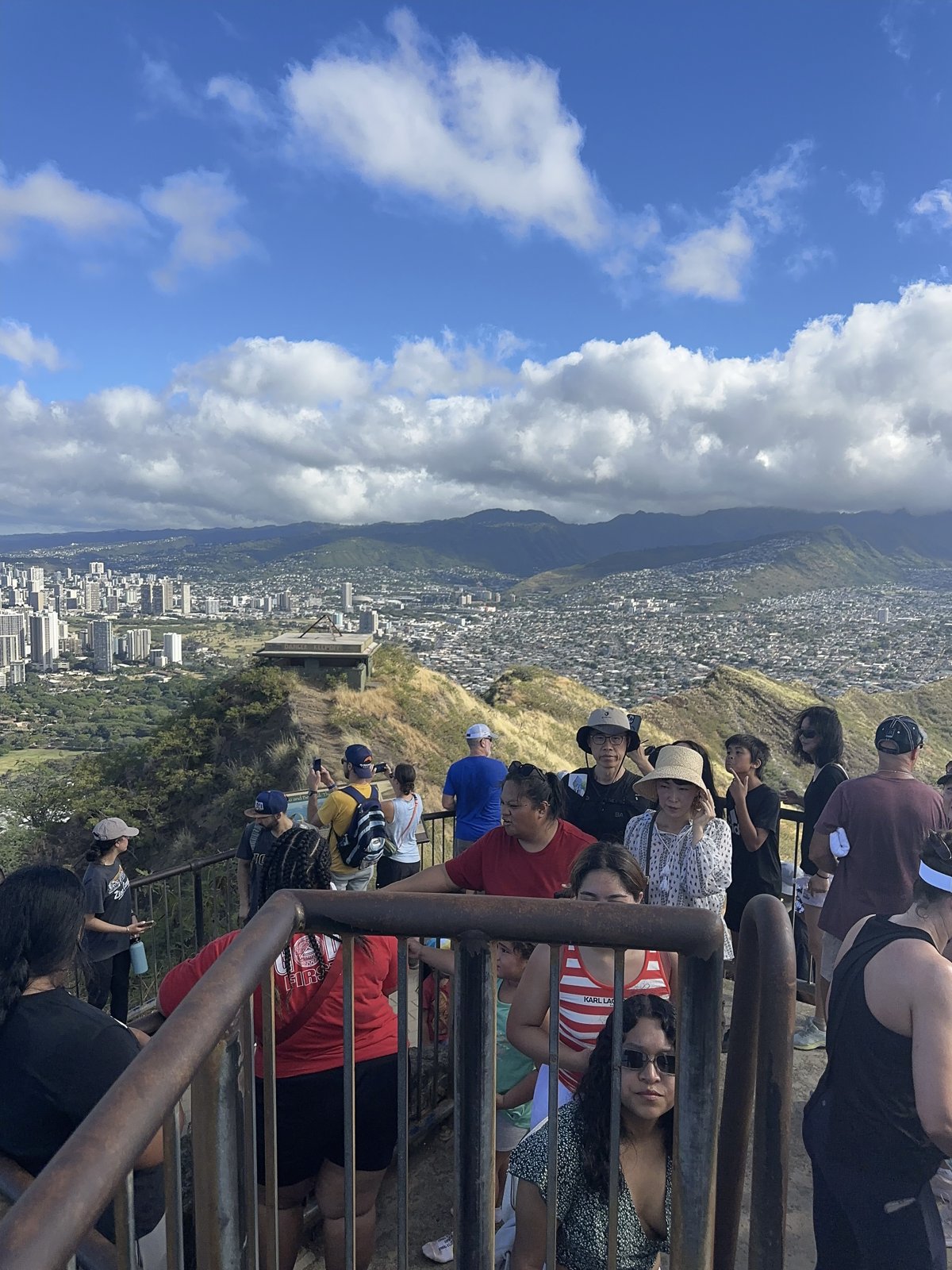 Oahu - Diamond Head Hike (4 of 4)